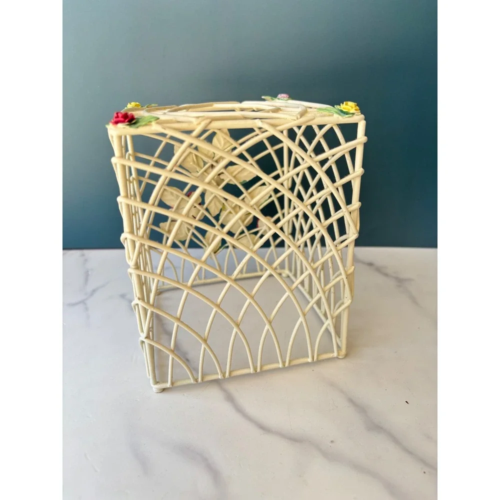 Vintage Metal Tole Wire Floral Tissue Box Cover Cream Lattice Cottagecore Decor